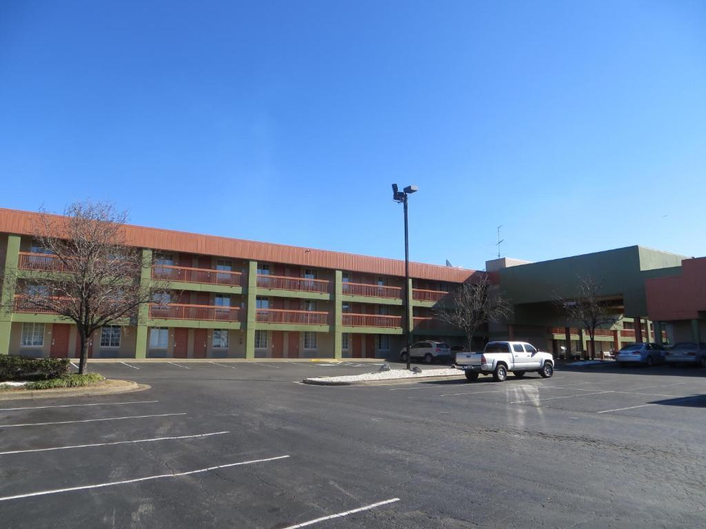 Super 8 By Wyndham Little Rock/Otter Creek Motel Exterior foto
